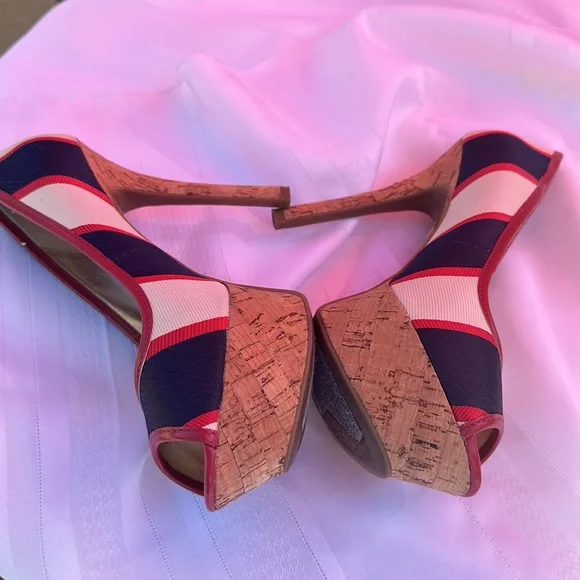 Guess Red White & Blue Platform Heels - Picture 4 of 13